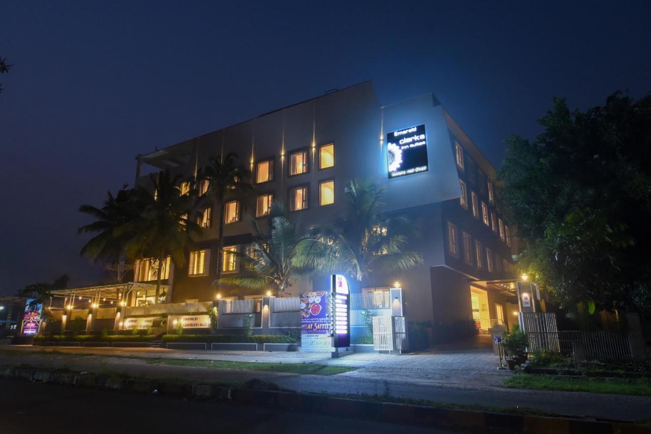 Emerald Clarks Inn Suites Mysore Eksteriør billede